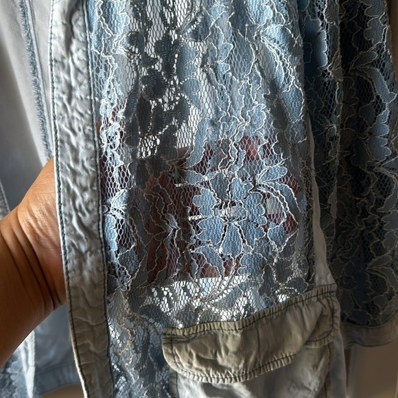 CHICO’S Lace Front Lightweight Jacket - Picture 5 of 8